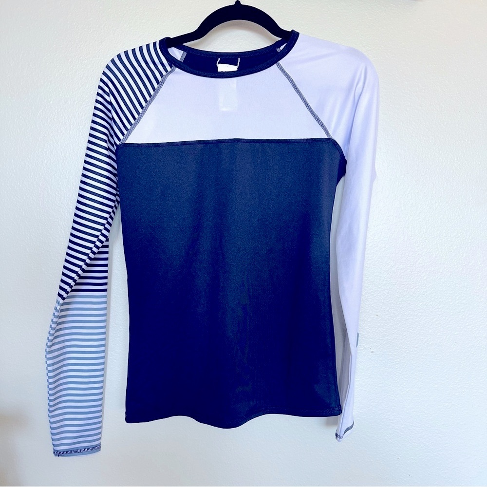 Roxy Sun Cover Size Medium